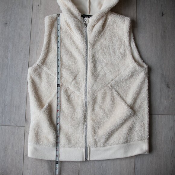 Kyodan Angel 2.0 Sherpa Vest in Ivory Size M - Picture 14 of 16